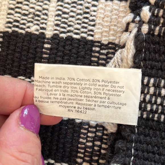 Table Runner Black & White 78 inches long - Picture 6 of 8